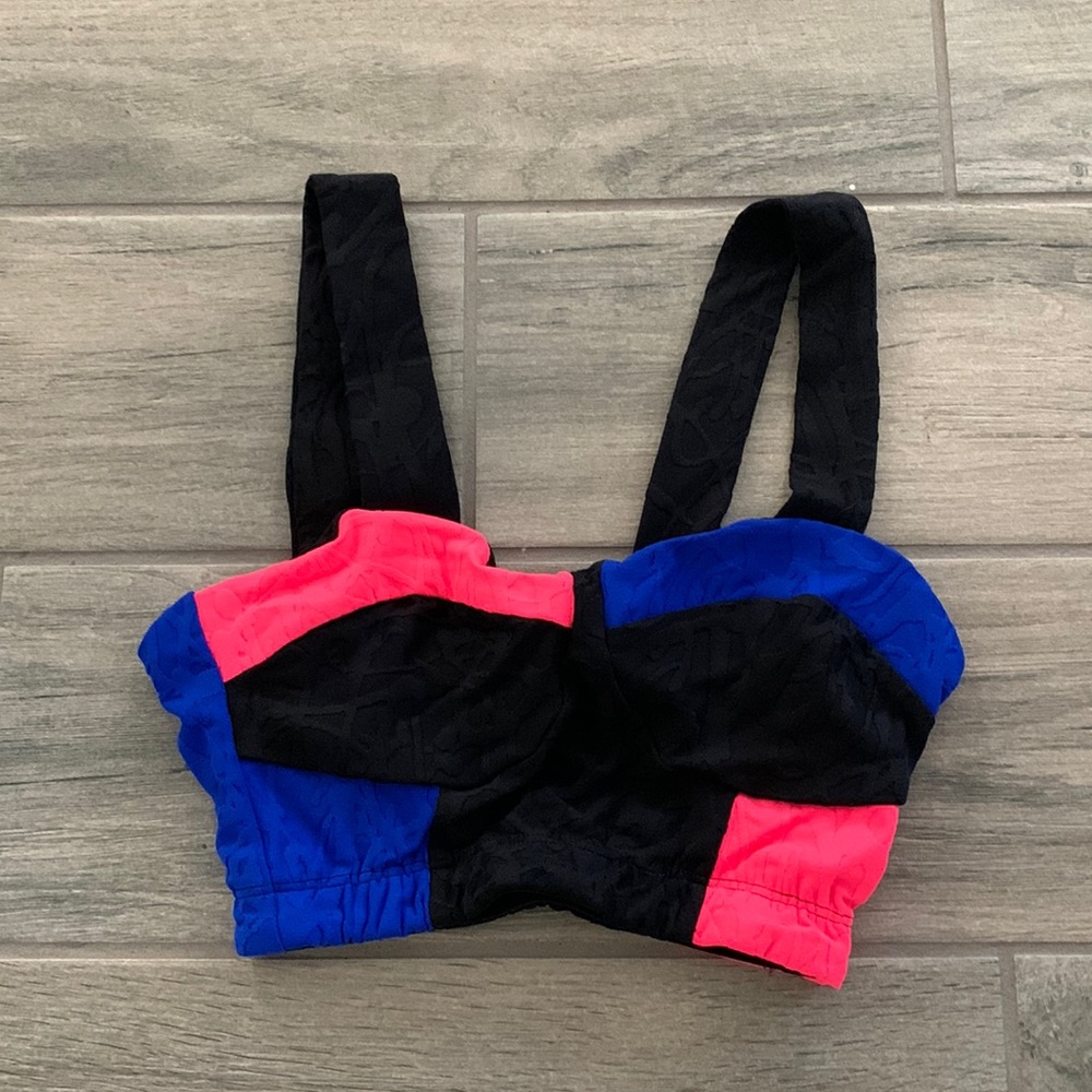 Twenty color block sports bra